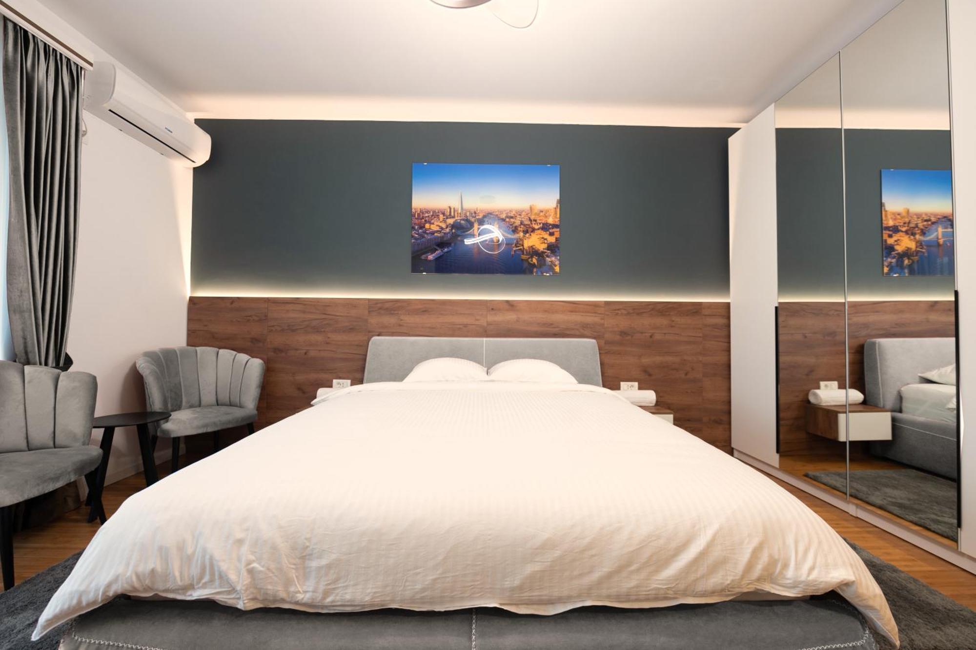 Pitesti Residence ภายนอก รูปภาพ